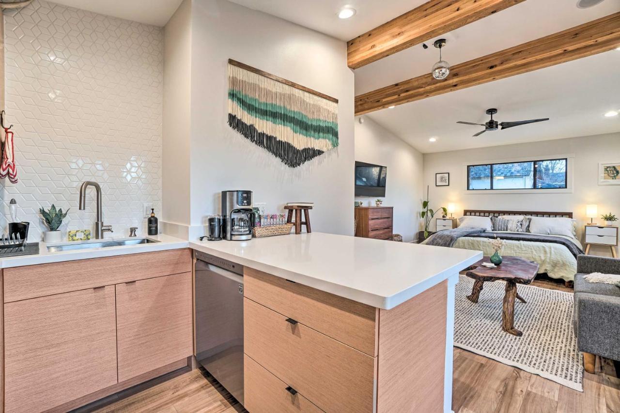 Cozy Flagstaff Studio With Patio - Near Dtwn! Exterior foto